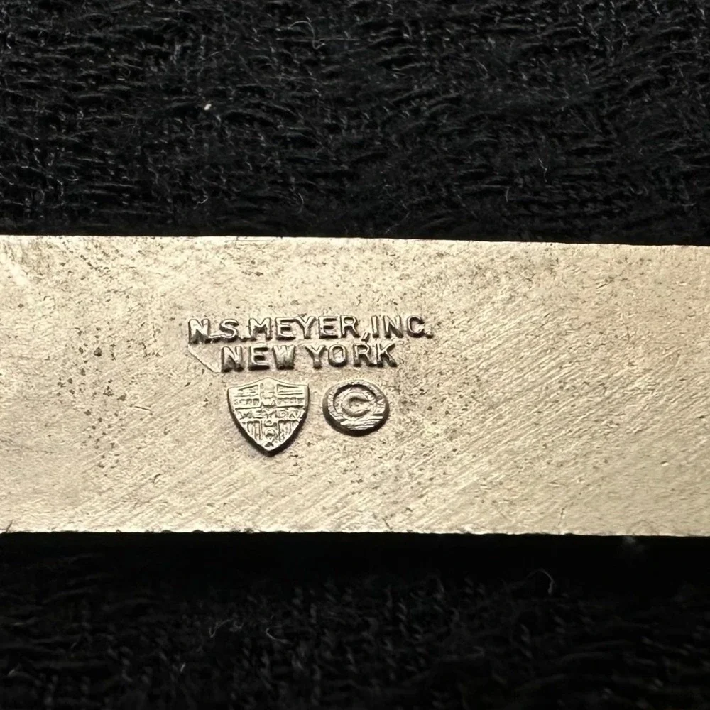 NS Meyer New York Military Pin Crossed Rifles‎ 1842 Infantry Style Badge
